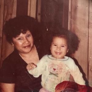 Meet your Posher, Laura